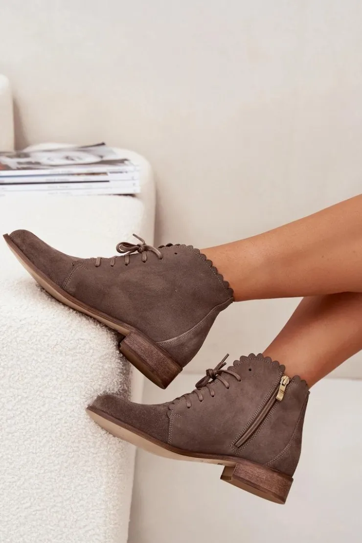 Hot Zazoo 2964 Zamszowe Botki Na Płaskim Obcasie Ciemnobeżowe Beżowy