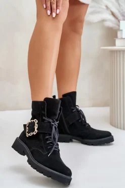 Damskie Zazoo 2951 Zamszowe Botki Z Ozdobną Klamrą Czarne