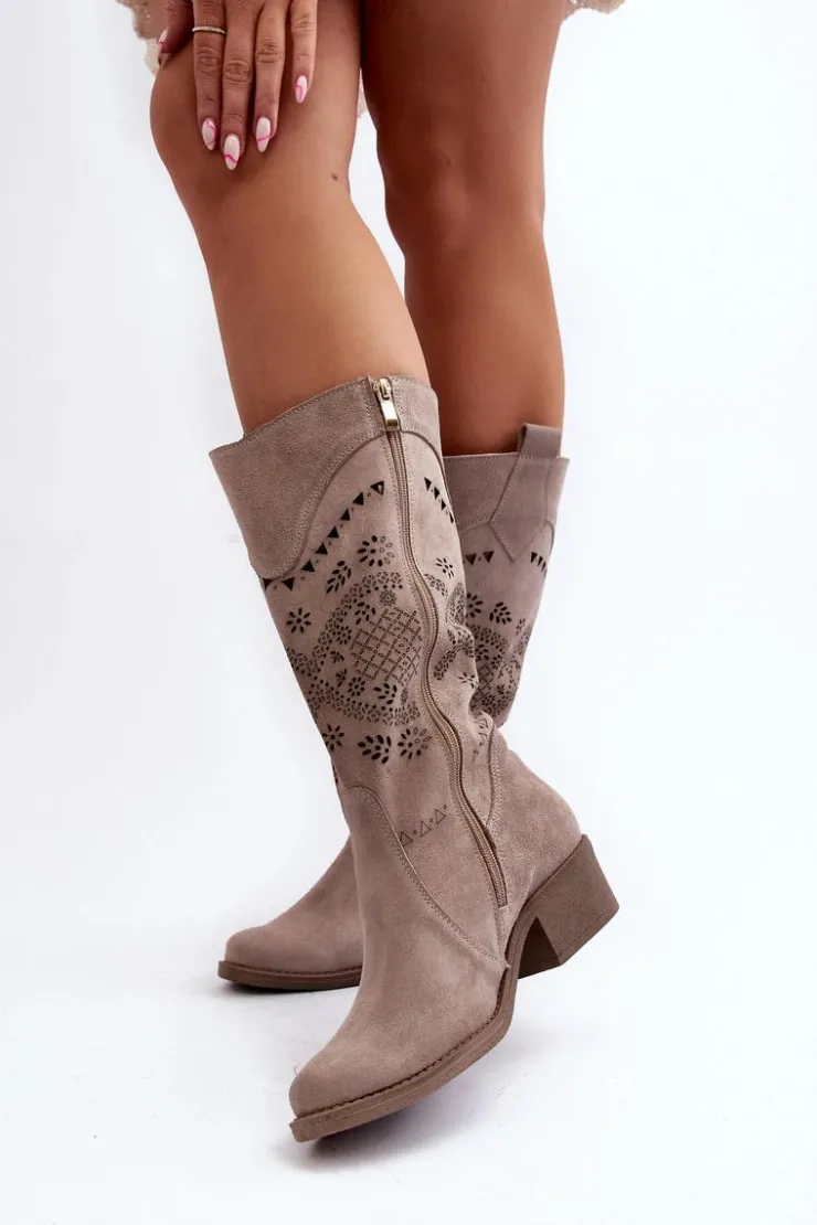 Sale Zazoo 4043 Zamszowe Kozaki Na Niskim Obcasie Ażurowe Cappucino Beżowy