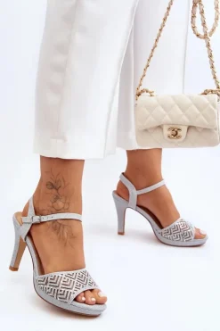 Sale D&A Zdobione Sandały Na Obcasie MR1038-44 Srebrne Srebrny